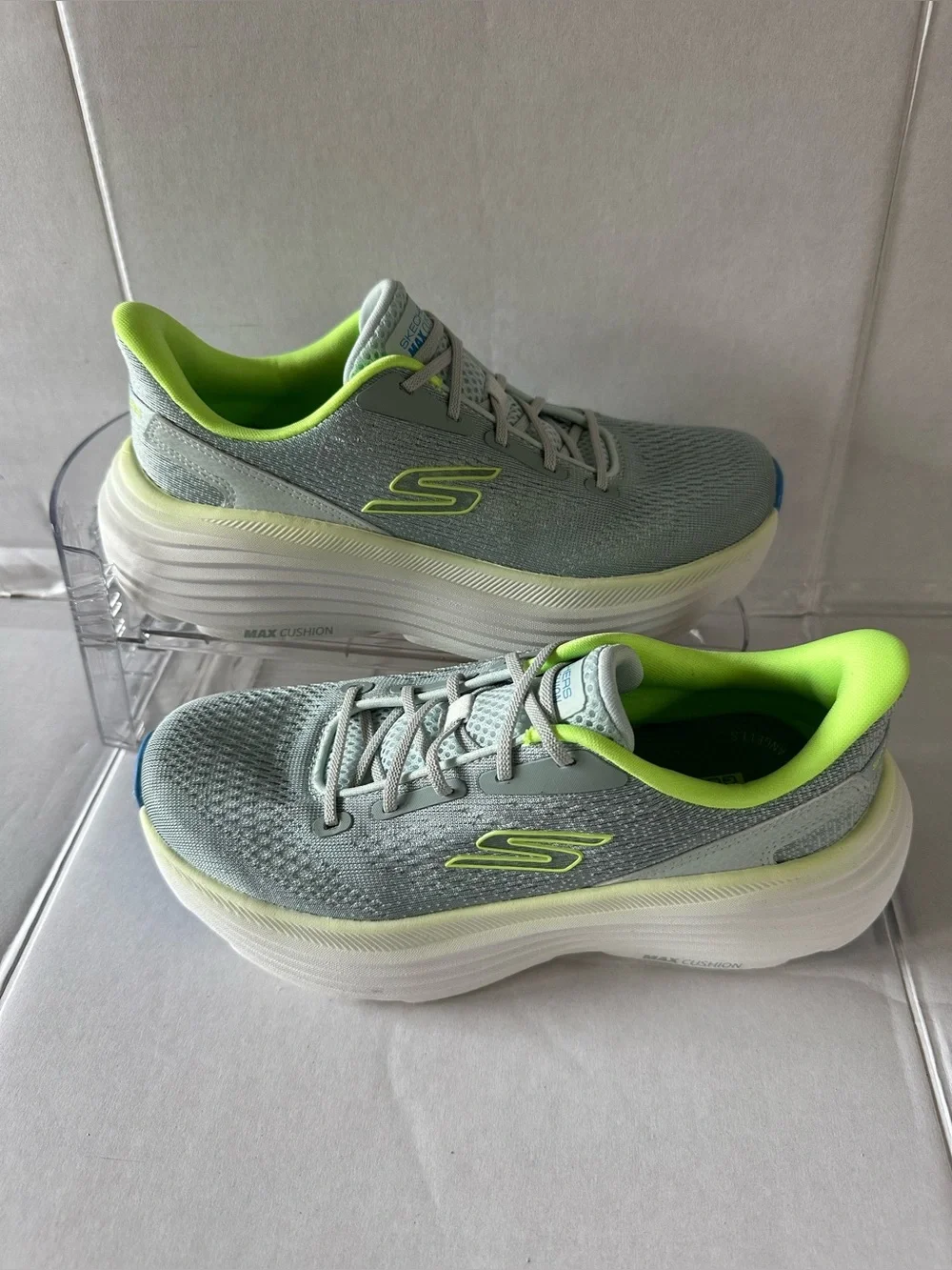 Skechers Max Cushioning Endeavour Women # 5.5 Sage Blue 129479 Athletic Sneaker